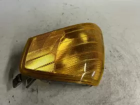 1-305-231-049 MERCEDES Passenger Right Turn Signal Headlight #3