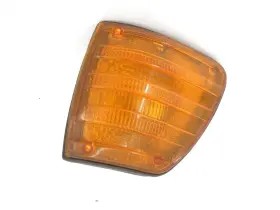 1-305-233-005 MERCEDES Front Left Driver Turn Signal Light
