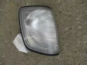 1-305-233-937 MERCEDES Rh Corner Lamp Bosch