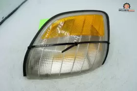 140-826-0843 MERCEDES Right Rh Turn Signal Bosch W140 S500