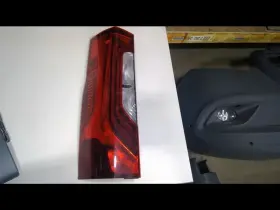 SPRINTV25 MERCEDES Tail Lamp