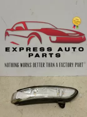 219-820-05-21 MERCEDES BENZ Left Door Mirror Turn Signal W211
