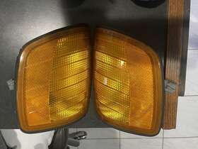 934607117901 MERCEDES Corner Light Turn Signals W124 300E