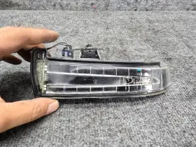 A2129067201 MERCEDES Door Mirror Turn Signal Lamp Left W212