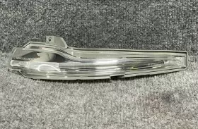 A3170440 MERCEDES Rh Right Mirror Indicator Blinker Light