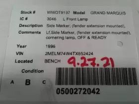 116-03046L MERCURY Driver Corner Light Marker Park Marquis #3