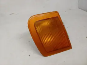 116-03055R MERCURY Passenger Right Marker Light Sable #3 116-03055R MERCURY Passenger Right Marker Light Sable #3
