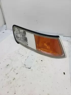 116-03432AR MERCURY Passenger Corner Light Lamp Turn Signal