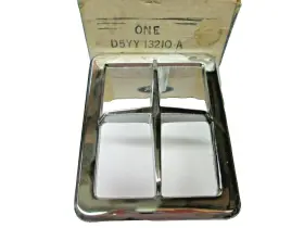 D5YB-13236-AB MERCURY Nos Right Parking Lamp Bezel Door