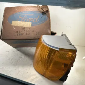 E46Y-13201A MERCURY Right Parking Lamp Nos Ford Topaz