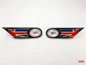 51130414456 MINI Left Right Fender Turn Signal Set Flag R55
