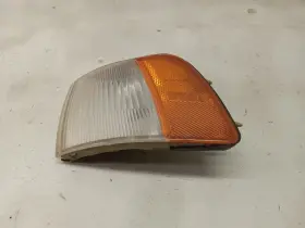D5895 MITSUBISHI Left Corner Turn Signal Light Galant Park #3 D5895 MITSUBISHI Left Corner Turn Signal Light Galant Park #3