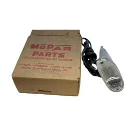 1642067 MOPAR Fireflite Firedome Adventurer Parking Lamp Nos