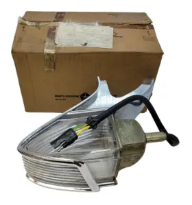 2606604 MOPAR Newyorker Left Driver Parking Lamp Light Nos