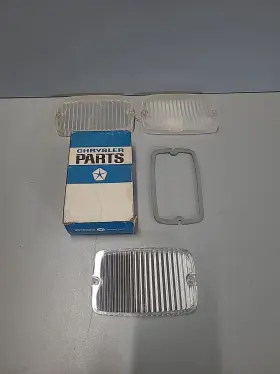 3514324 MOPAR Nos Station Wagon Light Lamp Lens Plymouth Park