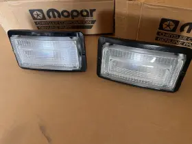 3895705 MOPAR Nos Lamp Dodge Park