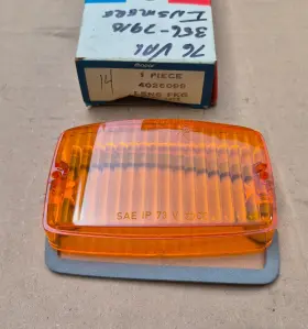 4026099 MOPAR Duster Valiant Nos Amber Lamp Lens Plymouth