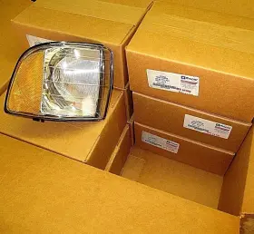 21E3 MOPAR Nos Sport Rh Signal Lamps Dodge Ram