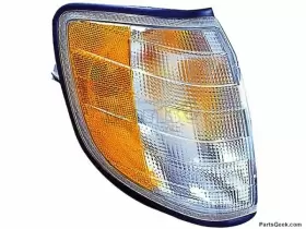 116-58590R NEW-APF Passenger Corner Light S320 Mercedes Park