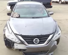 114-60624AR NISSAN Passenger Headlight Halogen Housing Altima #3
