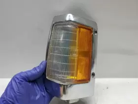 116-58195BL NISSAN Driver Corner Light Lamp Turn Signal Park