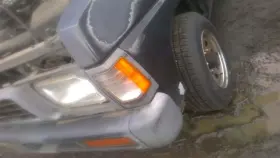 Tnissan NISSAN Driver Corner Light Lamp Turn Signal Park