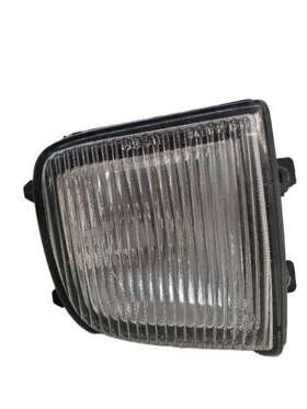 116-59248R NISSAN Passenger Corner Light Fog Driving Park