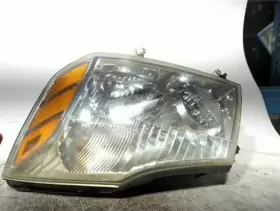 26155ZE00A NISSAN Driver Corner Light Fog Driving Bumper Park