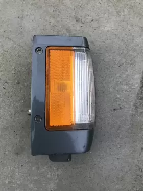 58165 NISSAN Hardbody Single Right Passenger Turn Signal