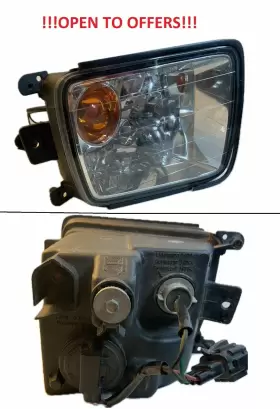 114-63559 NISSAN Front Bumper Turn Signal Light Right QX4 R50