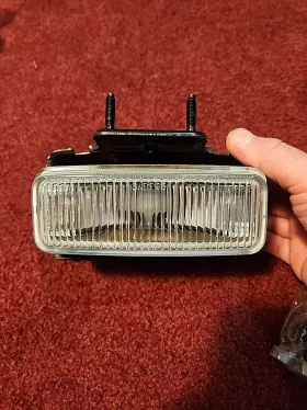 26150-0W025 NISSAN TRUCKS Right Passenger Fog Light