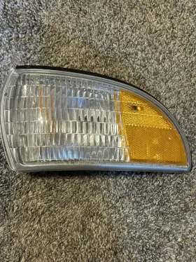 116-00901BL BUICK Driver Running Light Caprice Roadmaster