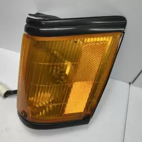 32-17 TOYOTA Usdm Front Left Corner Blinker Light Lens Camry
