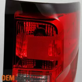 2314127 OEMASSIVE Driver Left Tail Light Chevy Gmc Silverado #3