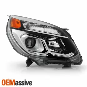 GM2503424 OEMASSIVE Halogen Projector Headlight Passenger #2
