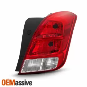 GM2801272 OEMASSIVE Trax Ls Halogen Tail Light Passenger #2