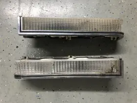 110524E-2024 OLDSMOBILE Front Marker Lights Donk Olds
