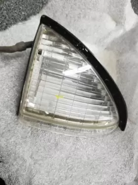 116-00921R OLDSMOBILE Passenger Corner Light Marker Achieva