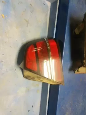 166-01463R OLDSMOBILE Passenger Right Tail Light Regency #3
