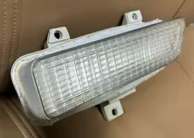 5946865 OLDSMOBILE Delta Left Front Parking Light #3
