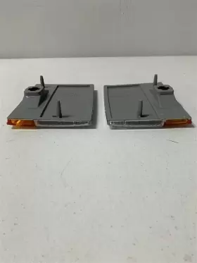 914648 OLDSMOBILE Delta Lamp Lens Markers Rwd #3