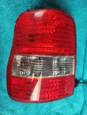 00198BB42A ORIGINAL KIA OEM Left Driver Rear Tail Light