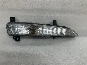 13431261 CHEVROLET Turn Signal Light Lens Passengerrh