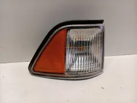 116-01017 PLYMOUTH Acclaim Right Lamp Turn Signal Light Park