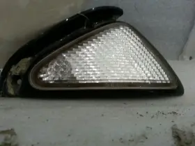 116-00951R PONTIAC Passenger Corner Light Marker Park Prix