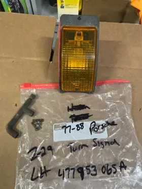 477953065A PORSCHE Turn Signal Lamp Light Bumper Lh Left Park