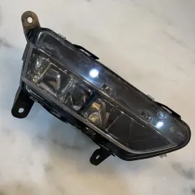 95B941700B PORSCHE Macan Front Right Lower Fog Light Lamp