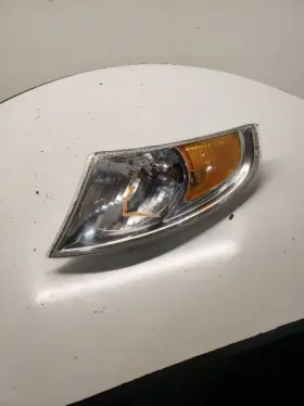 116-59643L SAAB Driver Corner Light Lamp Turn Signal Park 116-59643L SAAB Driver Corner Light Lamp Turn Signal Park