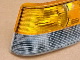4014957 SAAB Front Driver Left Lh Turn Signal Light Lamp 900 #2
