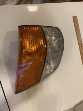 8583528 SAAB Passenger Turn Signal Right 900
